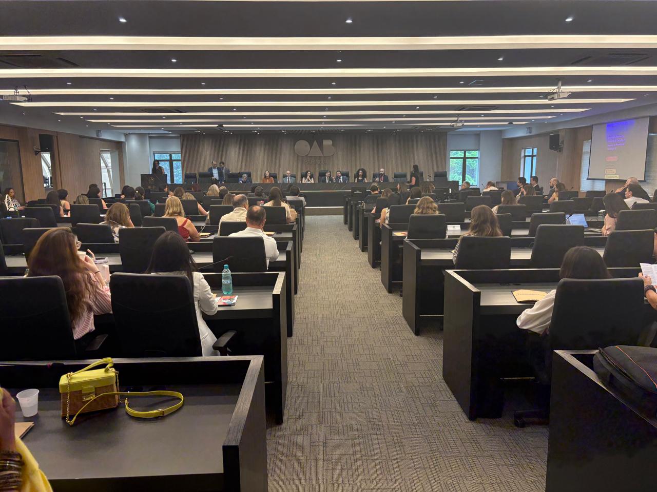 Sessão Itinerante de Julgamento CRPS na OAB/PR