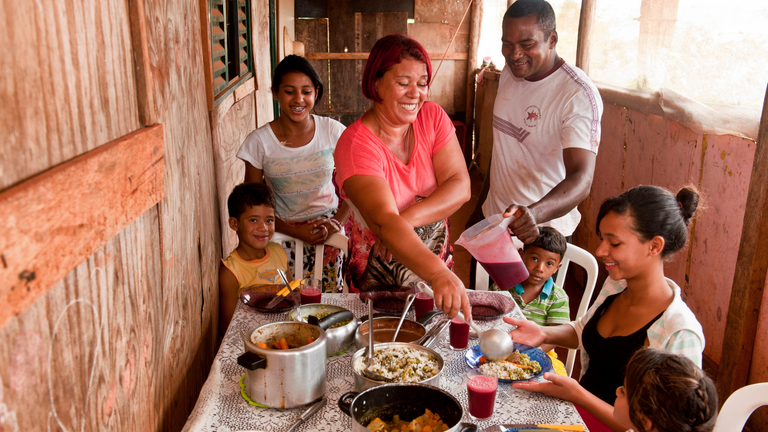 Combate à fome a à pobreza