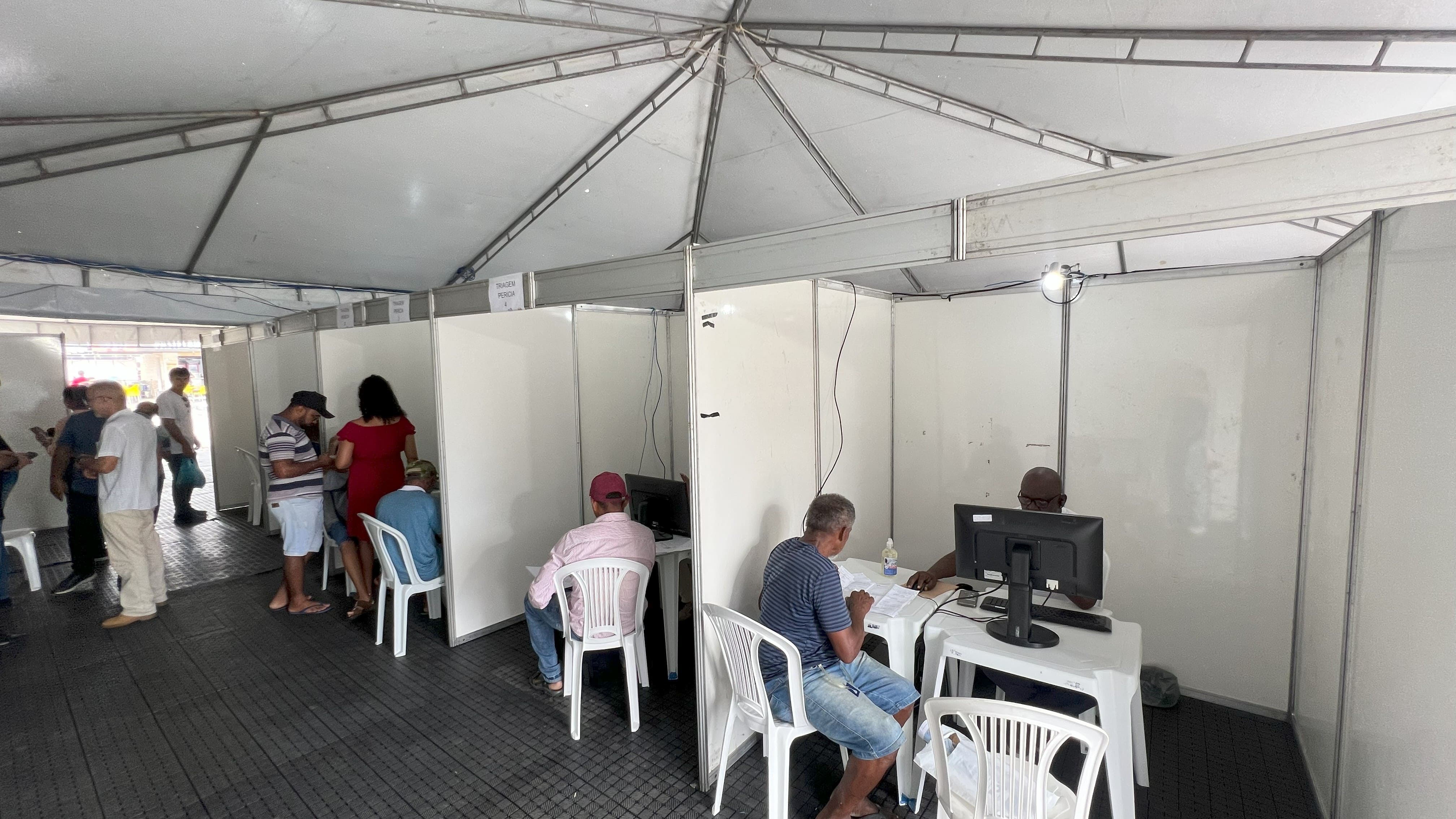 O Ministério da Previdência Social e o INSS ofereceram atendimentos nesta quinta-feira (12), acelerando a análise de benefícios