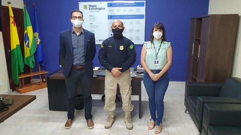 Superintendente da PRF no Acre recebe visita de membro do Ministério Público Federal (MPF)