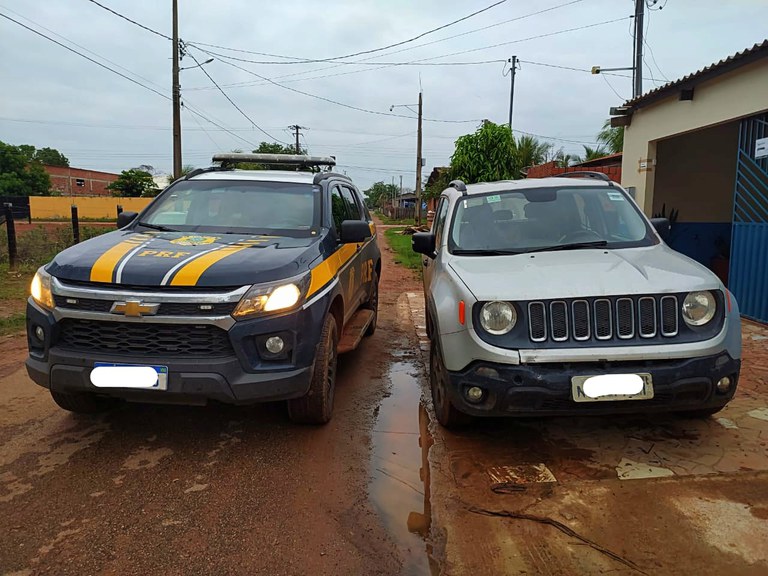 Em Capixaba/AC, PRF detém homem por receptação e apreende veículo furtado