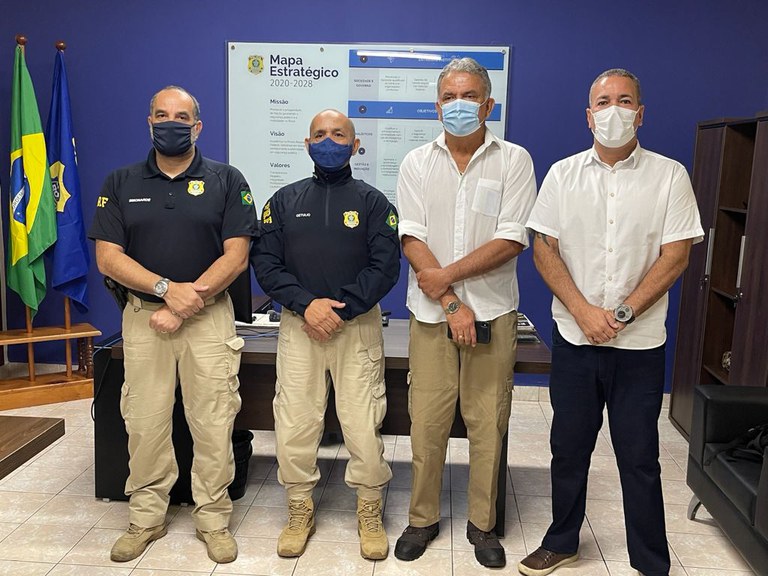 Superintendente da PRF no Acre recebe visita do Senador Sérgio Petecão e do Deputado Estadual Neném Almeida