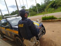 Duas pessoas foram detidas pela PRF por embriaguez ao volante