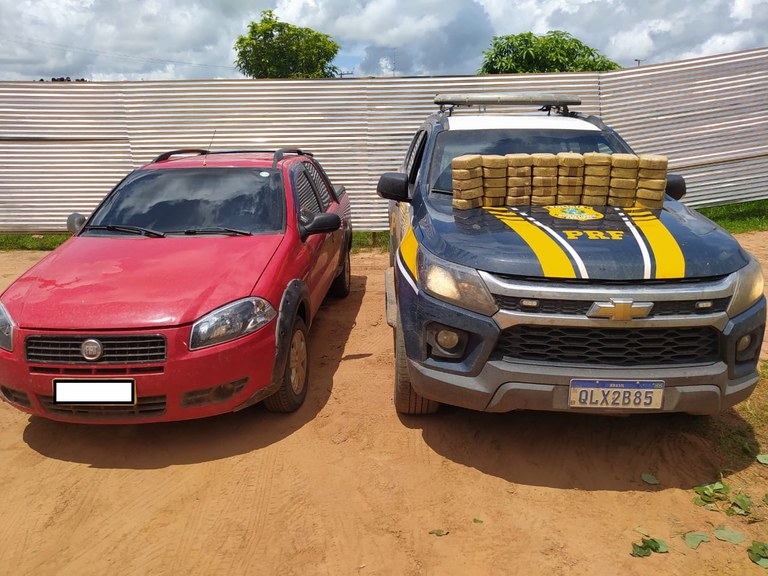 Mais de 40 kg de cocaína apreendidos pela PRF em Brasiléia/AC