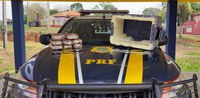 Em Xapuri-AC, PRF apreende cocaína escondida nas paredes de caixa térmica