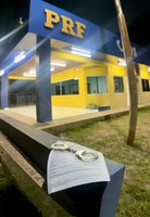 PRF-AC Realiza 5 Prisões, Incluindo Mandados por Estupro de Vulnerável e Violência Doméstica.