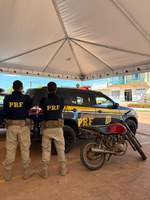 PRF apreende motocicleta com sinais de adulteração na BR-364, Acre