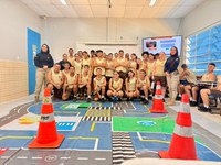 PRF promove educação para o trânsito no Colégio Militar Tiradentes