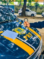 PRF no Acre retira foragidos de circulação em fiscalizações nas rodovias federais