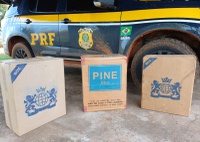 Ações da PRF barram rota de contrabando e apreendem quase 2 mil maços de cigarros
