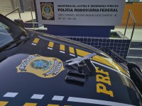 Homem é preso pela PRF por porte ilegal de arma de fogo em São Miguel dos Campos/AL