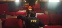 PRF e canil do BOPE apreendem diversas mercadorias sem Nota Fiscal transportadas em ônibus clandestino