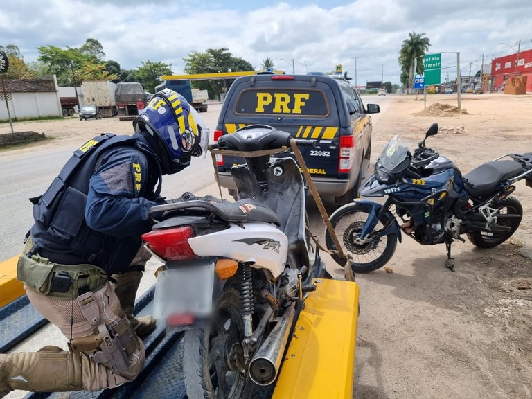 Adolescente é detido pela PRF com veículo adulterado em Pilar.jfif