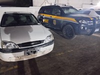 PRF localiza veículo com queixa de roubo/furto, em Rio Largo/AL