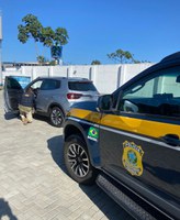 PRF/AL prende homem por receptação e tráfico de drogas, em Maceió/AL