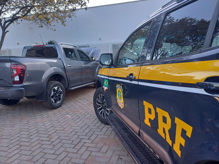 Caminhonete furtada.jpeg