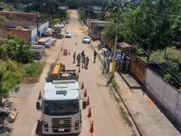 PRF ministra palestra sobre sinalização em rodovias para funcionários das empresas que prestam serviço a equatorial, em Matriz de Camaragibe/AL