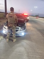 PRF prende homem por adulteração de veículo e receptação, em Maceió/AL