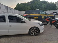 PRF recupera dois veículos com adulteração de sinais identificadores de veículo automotor em Maceió/AL