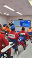 PRF realiza palestra sobre Segurança Viária com ênfase no Maio amarelo, em São Miguel dos Campos/AL