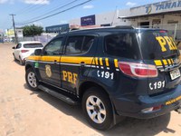 PRF em Alagoas prende mulher pelo crime de receptação na BR 101