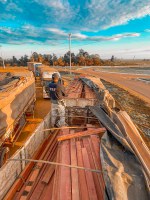 PRF AM apreende caminhão por transporte ilegal de madeira