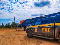 PRF-AM apreende cerca de 66 m³ de madeira ilegal em Humaitá