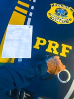 PRF-AM prende homem com mandado de prisão pelo crime de estupro