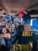 PRF-AM promove palestra educativa no Terminal Rodoviário de Manaus