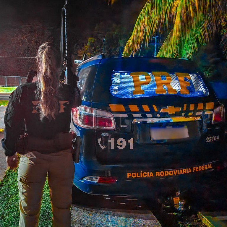 Post Factual (84).jpg