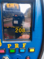 PRF-AM flagra motocicleta a 208 km/h na BR-174
