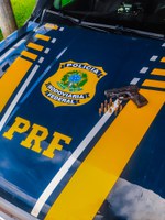 PRF apreende arma de fogo e prende homem em Humaitá (AM)