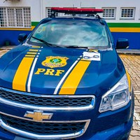 PRF apreende veículo com documentação irregular no Amazonas