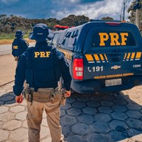 PRF-AM prende homem por desacato e ameaças na BR-319
