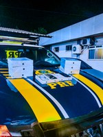 PRF apreende contrabando na BR-319 no Amazonas