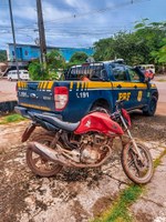 PRF apreende motocicleta adulterada em Presidente Figueiredo