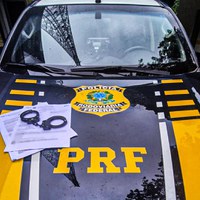 PRF cumpre dois mandados de prisão em Manaus/AM