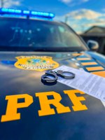 PRF cumpre mandado de prisão em Careiro Da Várzea/AM