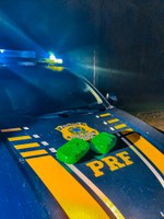 PRF detém passageiro que transportava cocaína em ônibus no Amazonas