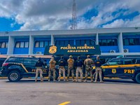 PRF apoia PF em Operação em Manaus