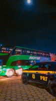 PRF realiza comando educativo em transportes coletivos para conscientização sobre assédio e vulnerabilidade