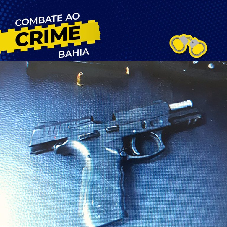 Em Alagoinhas (BA), pistola e munições são apreendidas dentro de carro