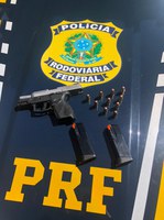 Homem é preso em Jequié com pistola e munições escondidos dentro de jipe Santa Fé
