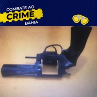 PRF BA e PMBA apreendem revólver e munições na BR 324