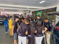 PRF participa de projeto de orientação profissional na capital baiana