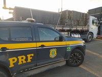 Após abordagem na BR 110, PRF apreende caminhão de carga adulterado