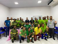 PRF na Bahia ministra palestra com orientações de trânsito e prevenção de acidentes