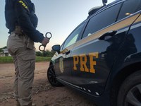 PRF prende homem por Falsa Identidade em Simões Filho (BA)