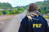 Veículo roubado é recuperado pela PRF na cidade de Eunápolis, sul da Bahia