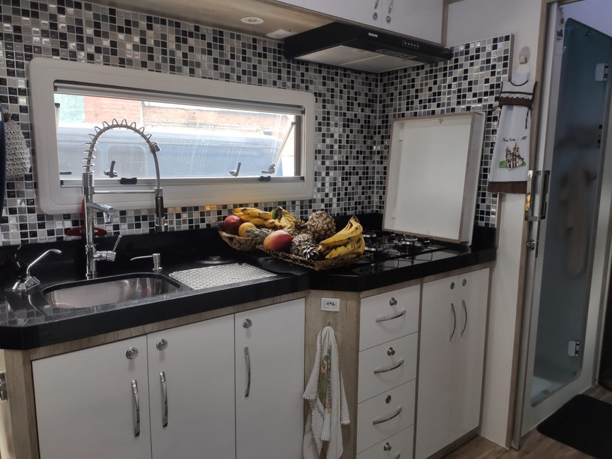 "Sempre que olho pela janela posso contemplar uma paisagem diferente", afirma Bianca.